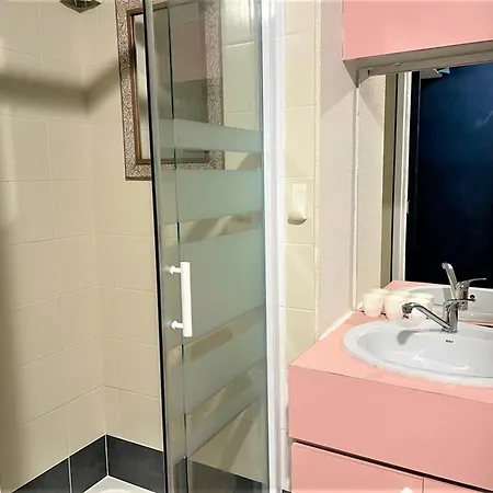 Apartment Moderne Avec Piscine, 4 Couchages, A 4 Min De La - Motte - Fr-1-790-11 La Grande-Motte