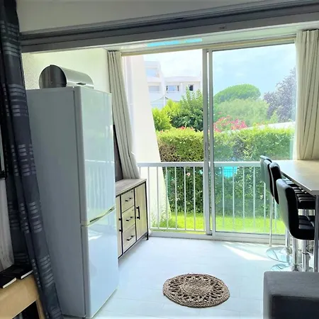 Apartment Moderne Avec Piscine, 4 Couchages, A 4 Min De La - Motte - Fr-1-790-11 La Grande-Motte