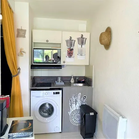 Moderne Avec Piscine, 4 Couchages, A 4 Min De La - Motte - Fr-1-790-11 Apartamento *